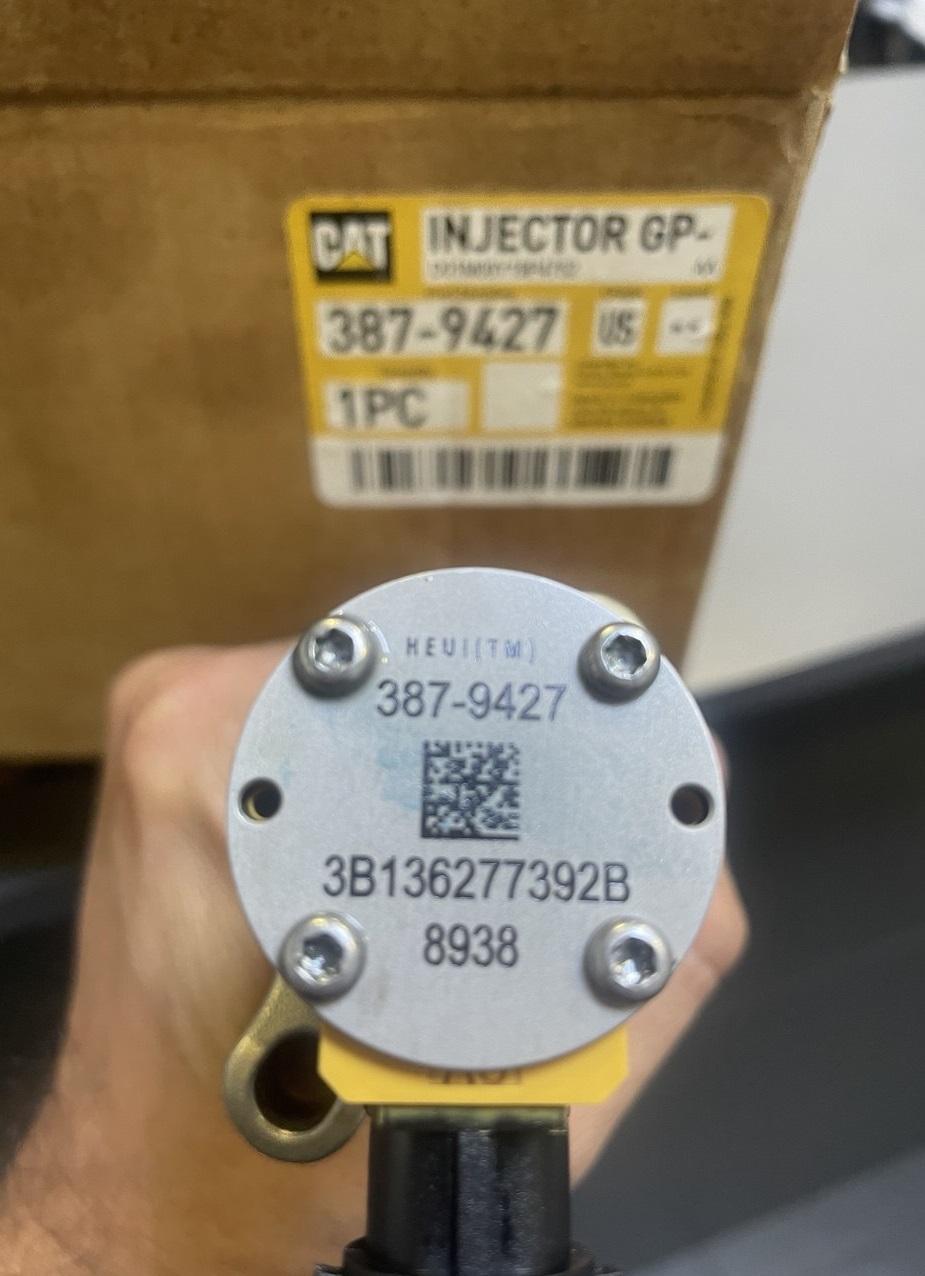 CAT C7 Injector